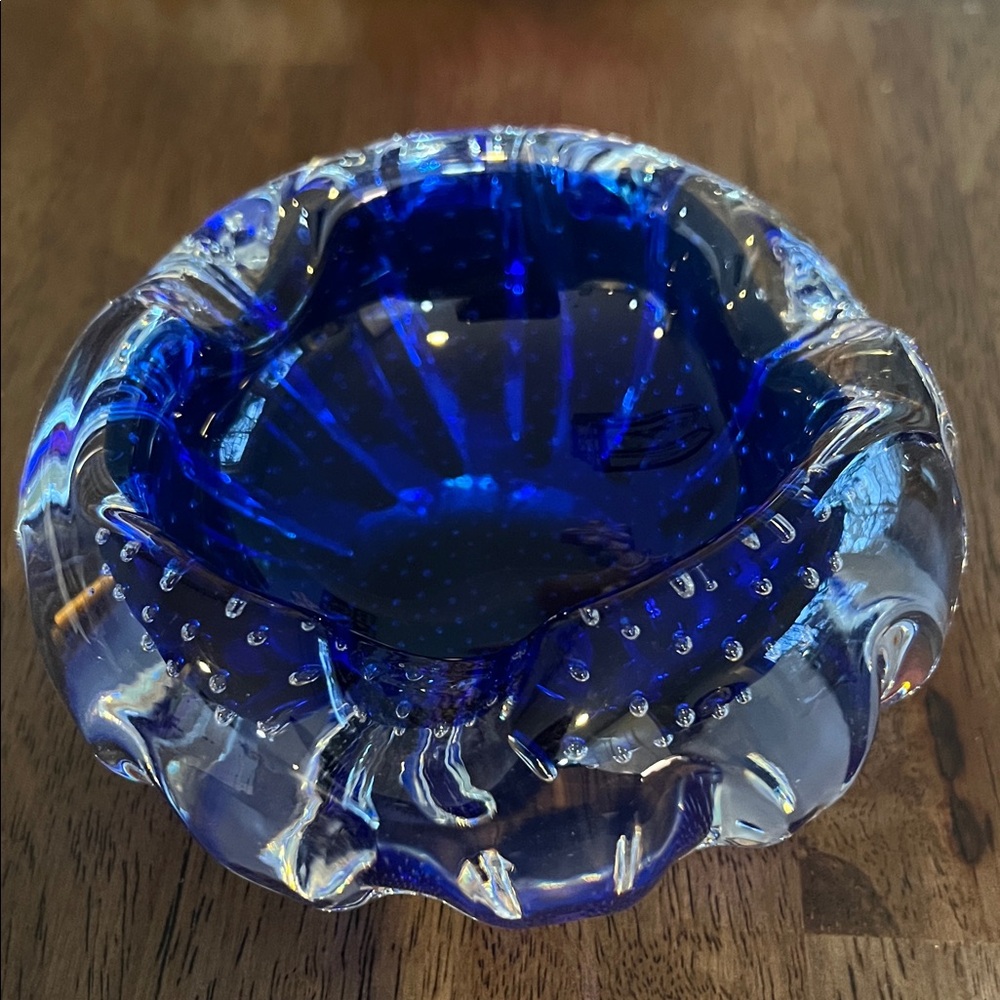 Vintage Elegant Blue Glass Art Bowl/Ashtray